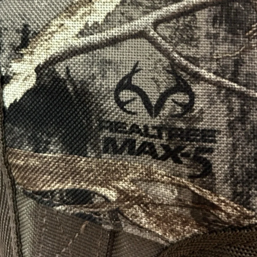 GAME WINNER in Realtree Xtra Camouflage Hunting Gear Shoulder Game Bag Tactical